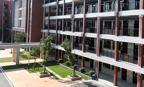 碧桂园十里银滩学校