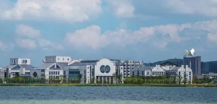 2023年UWC常熟世界联合学院学费标准