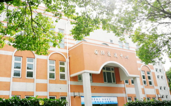 上海成才日本高中学费、课程设置