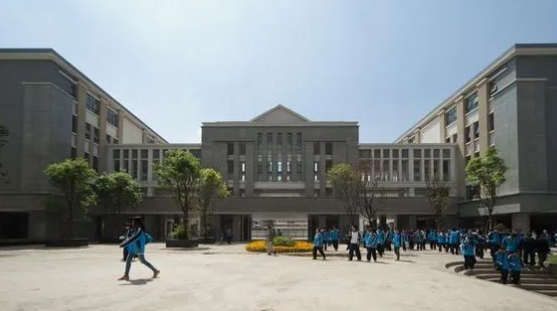 昆明一中国际部
