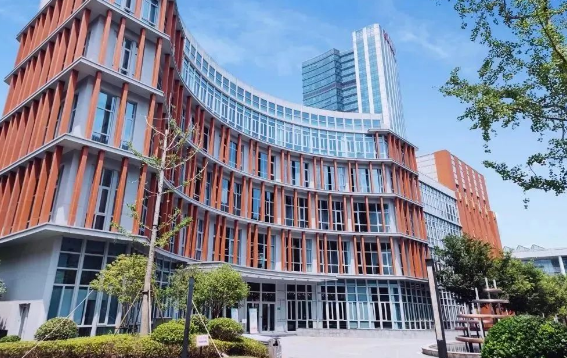 2024年圣华紫竹学院学费标准及考情