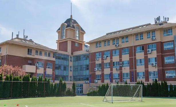 青岛梅尔顿学校