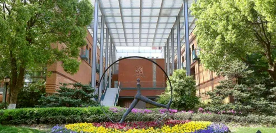 上海包玉刚国际学校2024年招生简章，国际学校年度评选之最—包玉刚