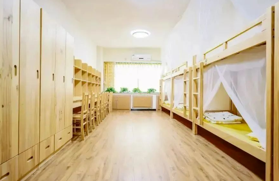 上海市民办平和学校住宿环境