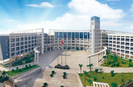 深圳市耀华实验学校国际部招生要求及学费和住宿费