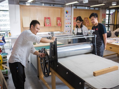 万科梅沙书院2021年学费是多少？办学特色