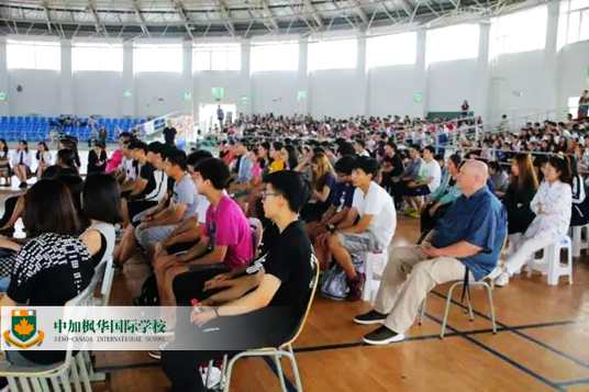 枫华高中学生会换届选举：权力传递背后的深意是泪水!是欣慰!是责任!